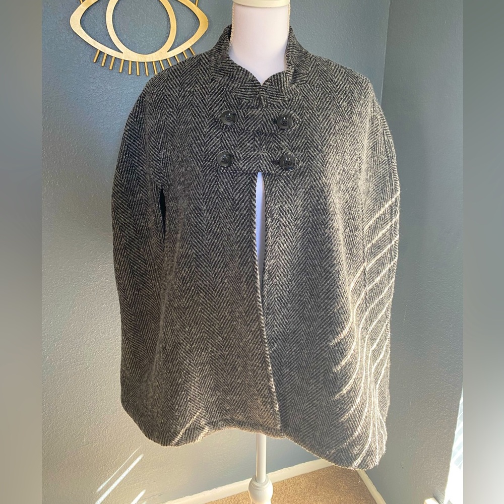ModCloth Grey Chevron Sweater Cape